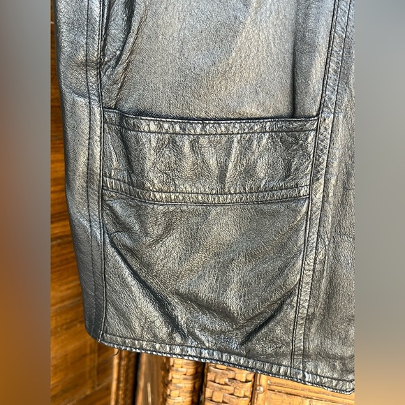 Wilda NY Vest Mens L Black Leather Motorcycle Moto Unisex Biker Pockets - Picture 5 of 6